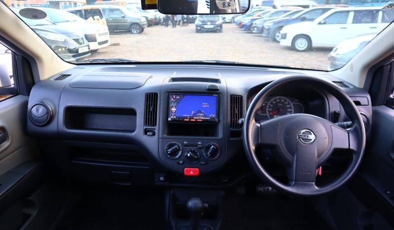 Nissan AD