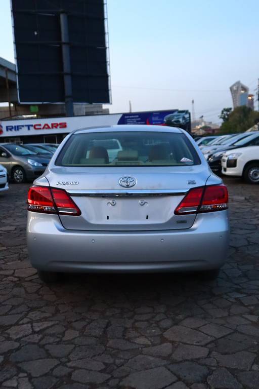 Toyota Premio