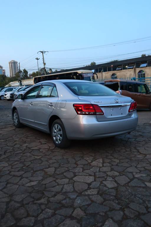 Toyota Premio